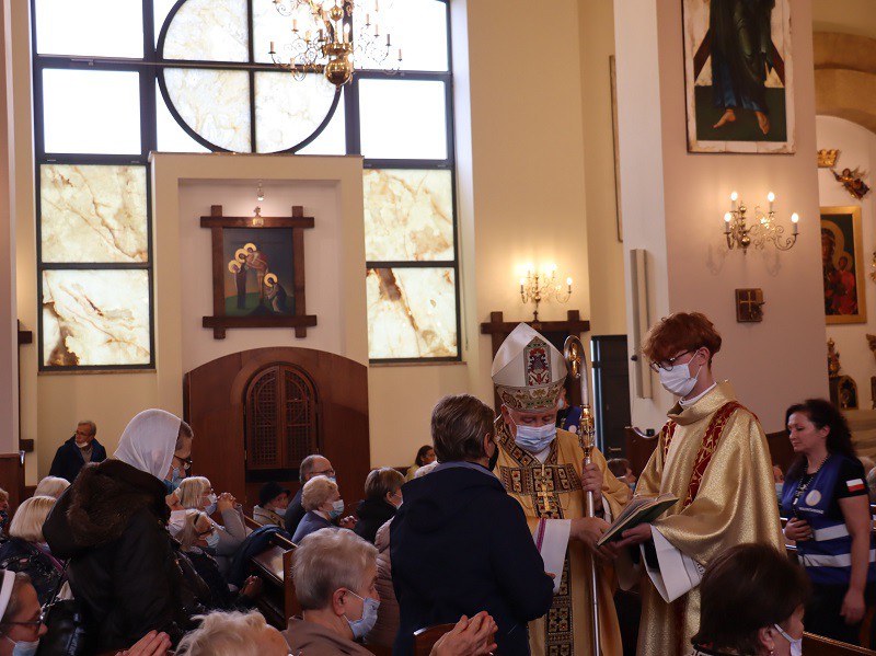 IV Diecezjalny Dzień Seniora i Chorego w sanktuarium św. Ojca Pio na Gocławiu