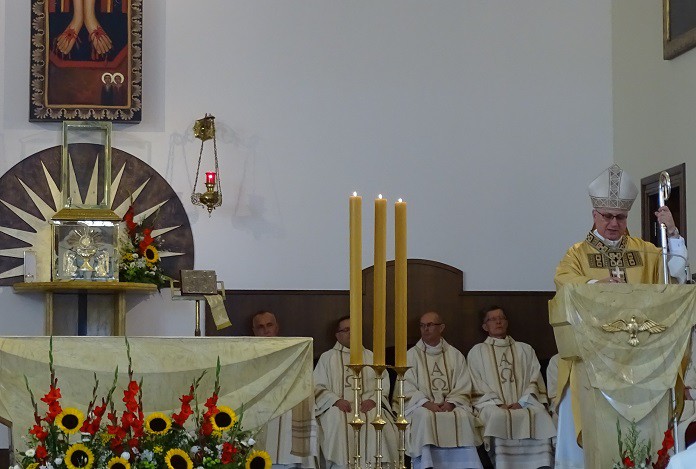 Msza św. odpustowa w Sanktuarium św. Ojca Pio na Gocławiu (zdjęcia)